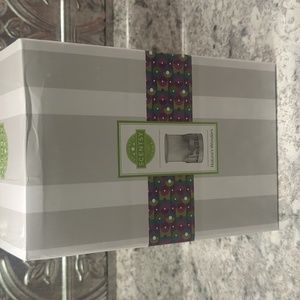 Scentsy warmer Nature's Wonders
